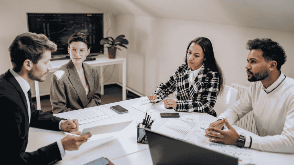How to Choose the Right Executive Interim Services Provider